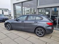 gebraucht BMW 118 i Steptronic Sport Line