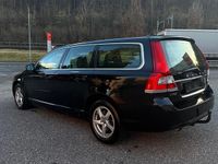 Gebraucht Volvo V70 Kinetic 181 PS (133 kW) 2014 Kombi