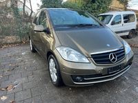 Gebraucht Mercedes A160 Avantgarde 95 PS (69 kW) 2011