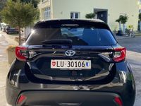 gebraucht Toyota Yaris Hybrid 1.5 Trend e-CVT