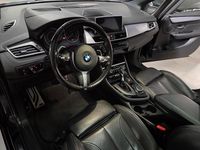 Gebraucht BMW 220 Active Tourer M Sport 190 PS (139 kW) 2015 Van / Kleinbus