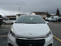 Gebraucht Peugeot 208 Style 82 PS (60 kW) 2018 Kleinwagen
