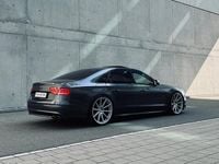 Gebraucht Audi S8 520 PS (382 kW) 2012 Limousine