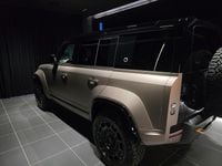 Neu Land Rover Defender 635 PS (467 kW) 2025 Braun SUV