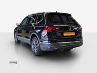 Gebraucht VW Tiguan Allspace Life 190 PS (139 kW) 2023 Deepblack perleffekt SUV
