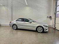 Gebraucht Mercedes C300 Avantgarde 245 PS (180 kW) 2020 Grau Limousine