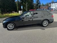 Gebraucht BMW 320 Comfort Edition 184 PS (135 kW) 2019 Schwarz Kombi