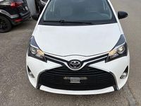Gebraucht Toyota Yaris Multidrive S 99 PS (72 kW) 2015 Kleinwagen