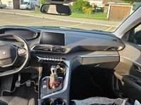 Gebraucht Peugeot 5008 Active 130 PS (95 kW) 2018 SUV