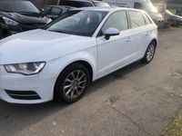 Gebraucht Audi A3 Attraction 150 PS (110 kW) 2015