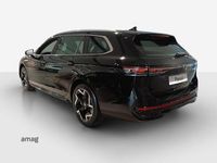 Gebraucht VW Passat R-line 272 PS (200 kW) 2024 Grenadill black metallic Kombi