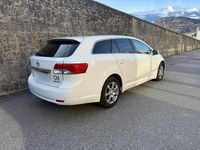 Gebraucht Toyota Avensis Luna 124 PS (91 kW) 2013 Kombi