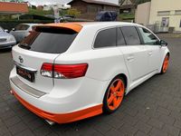 Gebraucht Toyota Avensis Premium 246 PS (180 kW) 2012 Kombi