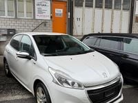 Gebraucht Peugeot 208 Style 110 PS (80 kW) 2017 Kleinwagen