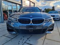 gebraucht BMW 330e x DriveTouring Pure M Sport Steptronic