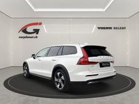 gebraucht Volvo V60 CC 2.0 B4 Plus AWD