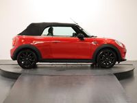 Gebraucht Mini Cooper Cabriolet 136 PS (100 kW) 2018 Rot Cabrio