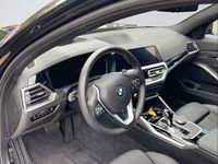 gebraucht BMW 320e 