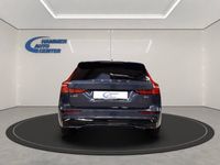 gebraucht Volvo V60 2.0 B4 Plus Dark