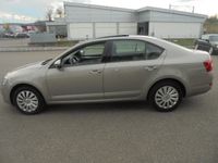 Gebraucht Skoda Octavia Ambition 105 PS (77 kW) 2014 Kleinwagen