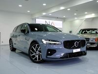 Gebraucht Volvo V60 R-Design 250 PS (183 kW) 2021 Kombi