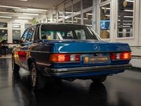 Gebraucht Mercedes 250 129 PS (94 kW) 1978 Limousine
