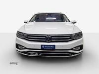 Gebraucht VW Passat Elegance 200 PS (147 kW) 2023 Gletscherweiss metallic Kombi
