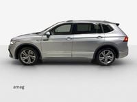 Gebraucht VW Tiguan Allspace R-line 190 PS (139 kW) 2023 Pyrit silber metallic SUV