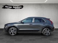 Neu Kia Niro 170 PS (125 kW) 2025 Grün SUV