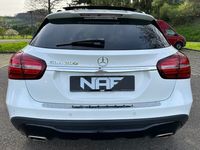 gebraucht Mercedes GLA200 Night Star 7G-DCT