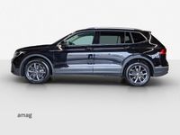 Gebraucht VW Tiguan Allspace Life 190 PS (139 kW) 2023 Deepblack perleffekt SUV