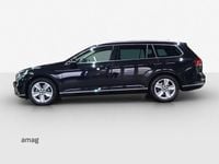 Gebraucht VW Passat Elegance 200 PS (147 kW) 2023 Deepblack perleffekt Kombi