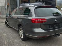 Gebraucht VW Passat Highline 190 PS (139 kW) 2015 Kombi
