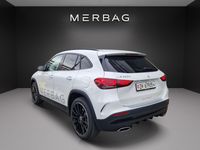 gebraucht Mercedes GLA250 AMG Line 8G-DCT