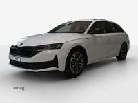 Gebraucht Skoda Octavia Dynamic 204 PS (150 kW) 2026 Moon weiss, metallic Kombi