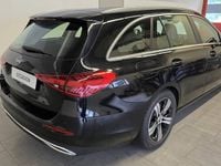 Gebraucht Mercedes C220 Avantgarde 200 PS (147 kW) 2022 Schwarz Kombi