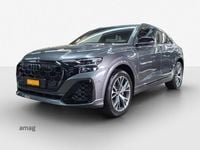 Gebraucht Audi Q8 Ambiente 394 PS (289 kW) 2024 Daytonagrau perleffekt SUV