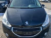 Gebraucht Peugeot 208 Allure 120 PS (88 kW) 2014 Kleinwagen