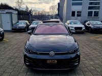 Gebraucht VW Passat R-line 193 PS (141 kW) 2024 Kombi