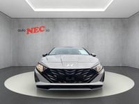 Neu Hyundai i20 100 PS (73 kW) 2025 Grau Limousine