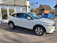 gebraucht Nissan Qashqai 1.3 DIG-T 158 Tekna