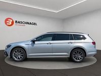 Gebraucht VW Passat Business 150 PS (110 kW) 2023 Silber Kombi