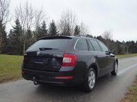 Gebraucht Skoda Octavia Elegance 180 PS (132 kW) 2013 Kombi