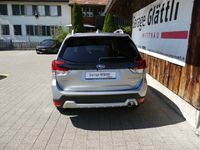 gebraucht Subaru Forester 2.0i e-Boxer Swiss Plus