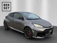 Neu Toyota Yaris Sport 280 PS (205 kW) 2025 Anthrazit Limousine