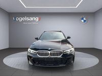 Gebraucht BMW 330 M Sport 285 PS (209 kW) 2023 Schwarz Kombi
