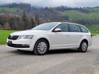 Gebraucht Skoda Octavia Ambition 150 PS (110 kW) 2020 Weiss Kombi
