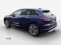 Neu Audi Q4 e-tron Attraction 210 kW (286 PS) 2026 Navarrablau metallic SUV