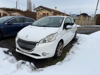 Gebraucht Peugeot 208 156 PS (114 kW) 2013 Kleinwagen