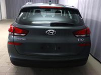 gebraucht Hyundai i30 Kombi Comfort CP 1.5 81kW FL, Sitzheizung, Klimaanlage, Radio DAB, Freisprecheinrichtung, Lichtsensor, Geschwindigkeitsbegrenzer, Spurassistent, PDC hinten, Nebelscheinwerfer, 16 Zoll Leichtmetallfelgen, uvm.